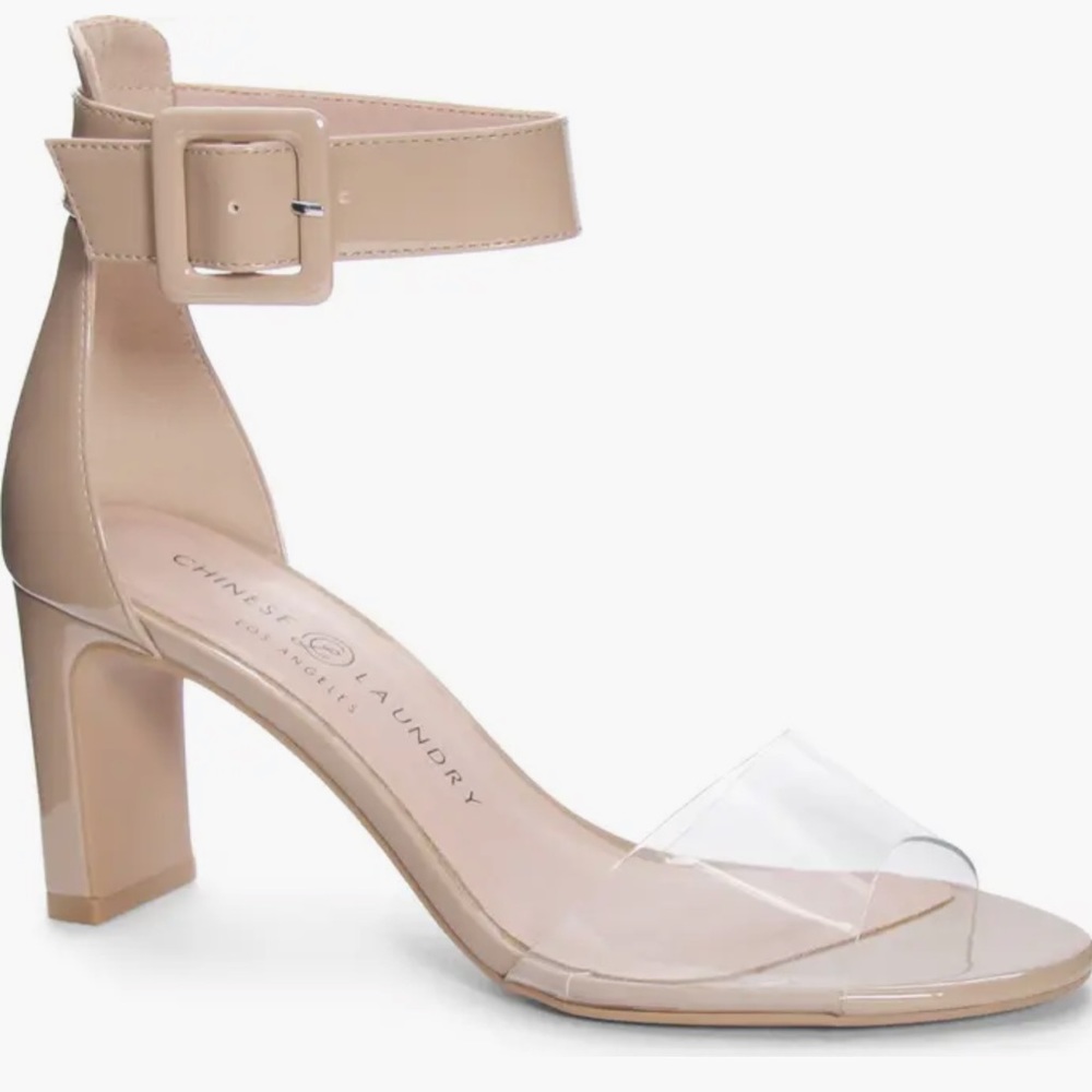 ✨MUST GO!! BUNDLE 3/$20✨ CHINESE LAUNDRY | ‘Raise’ Sandal